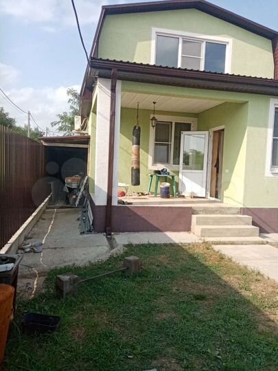 Дом 90 м² на участке 8 сот.