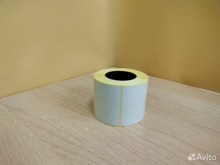 Термоэтикетка 58х40 (600 шт/р) втулка 40 мм