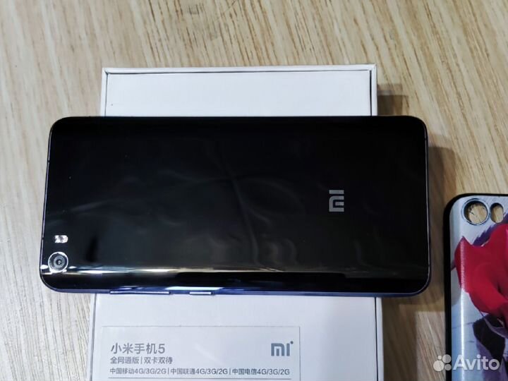 Xiaomi Mi 5, 3/64 ГБ