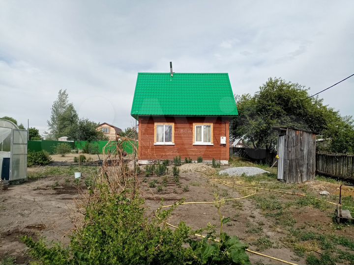 Дача 30 м² на участке 10 сот.