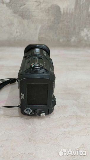 Цифровая видеокамера JVC GZ-MC500AG