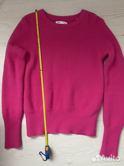 Свитер женский