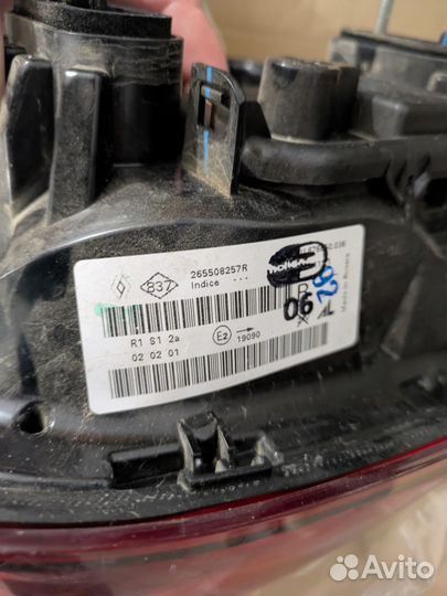 Фонарь задний правый Дастер2 265508258R