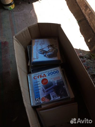 Коробка с дисками