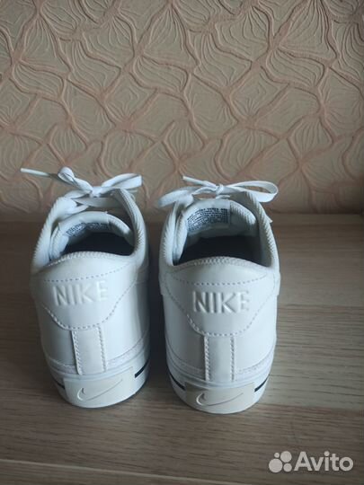Кроссовки мужские nike