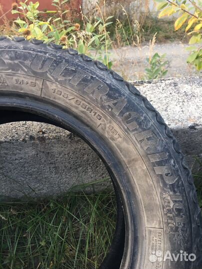 Goodyear Ultragrip Ice Arctic 195/65 R15