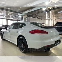 Porsche Panamera 4 3.6 AMT, 2015, 63 000 км, с пробегом, цена 3 980 000 руб.