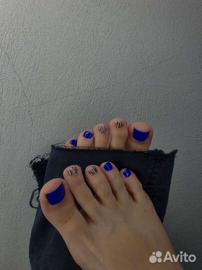 Маникюр педикюр