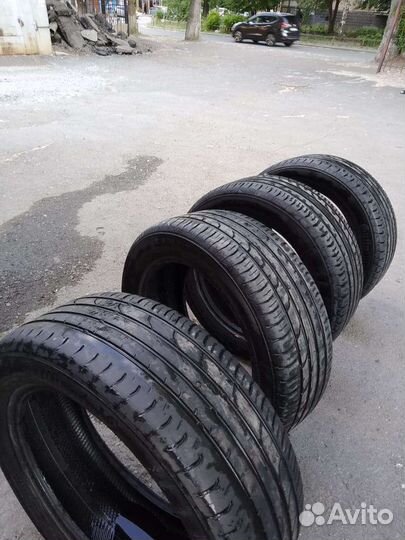 Continental ContiPremiumContact 5 215/55 R17 94V