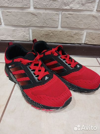 Кроссовки adidas на мальчика 37