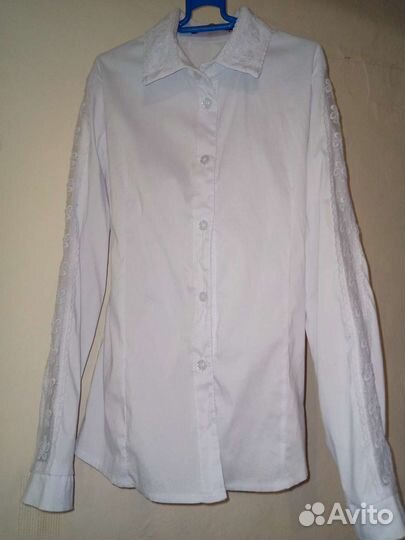 Блузка белая