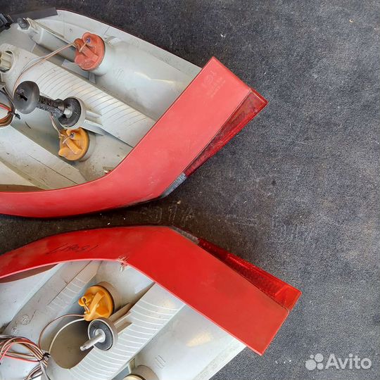 Skoda fabia 2 задний фонарь левый