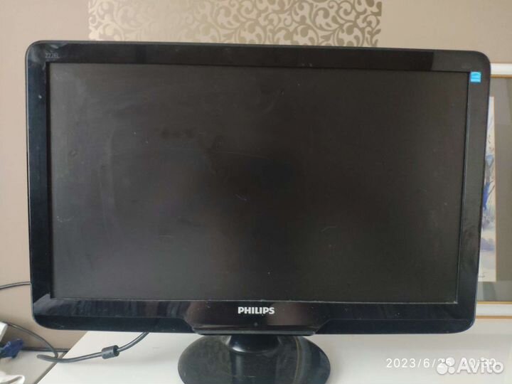 Монитор Philips 223el