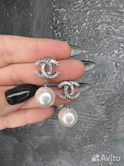 Серьги Chanel