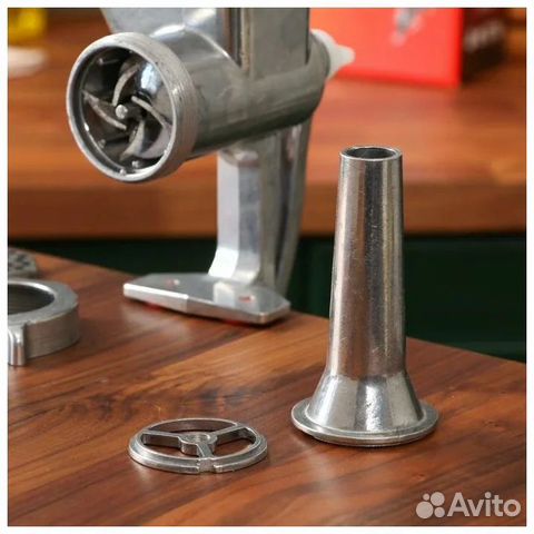Насадка на мясорубку для набивки колбасы