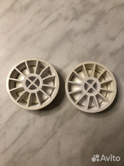 Подставки под холодильник