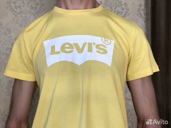 Мужская футболка levis S (оригинал)