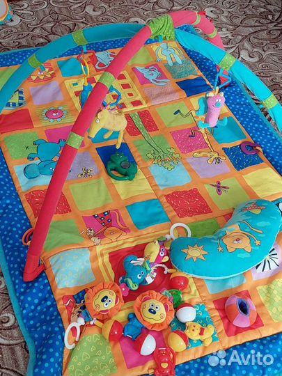 Развивающий коврик детский большой с дугами