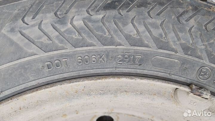 Nokian Tyres Hakkapeliitta 8 185/65 R15 92T