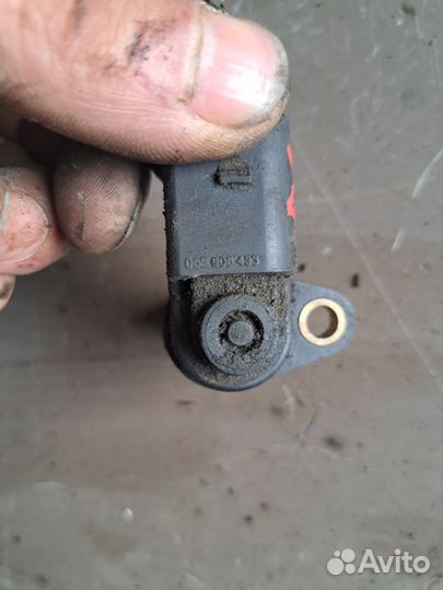 Датчик коленвала Audi A6 C6