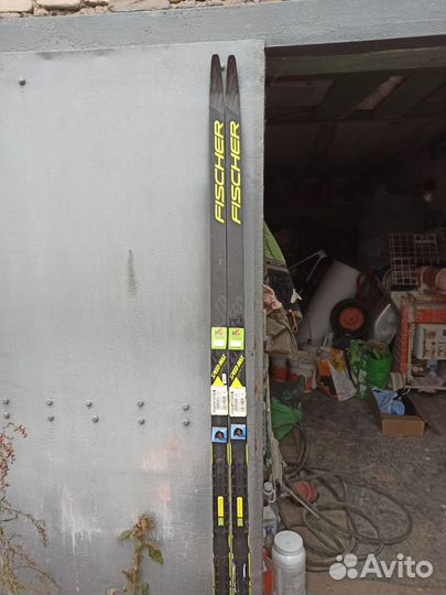 Лыжи классические Саломон и Фишер на 85 кг