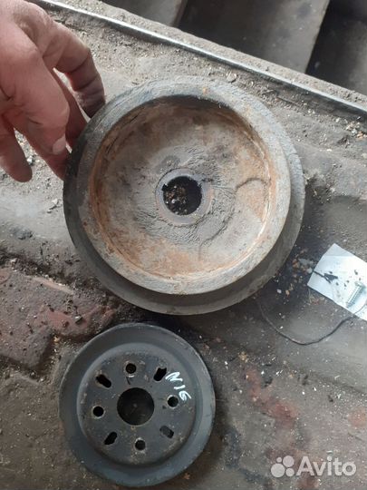 Шкив коленвала Nissan Almera II (N16)