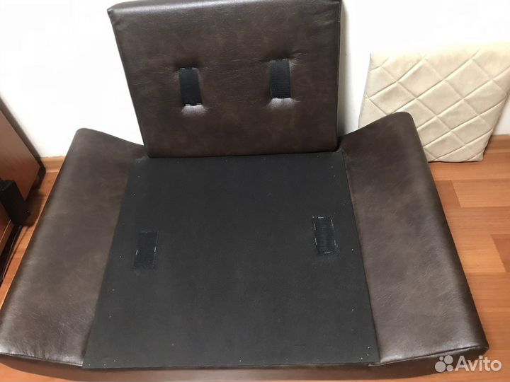 Диванчик для животных