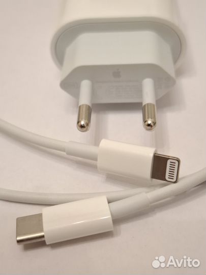 Адаптер питания Apple 20W model A2347 + кабель