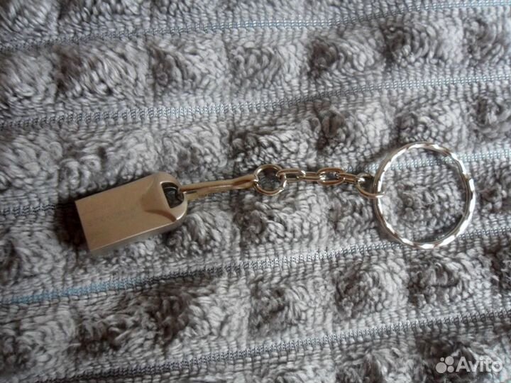 USB Флеш-накопитель