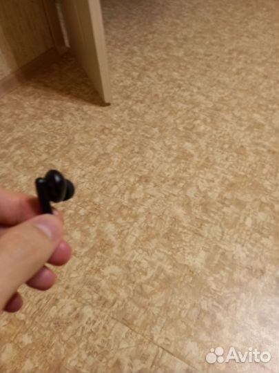 Беспроводные наушники