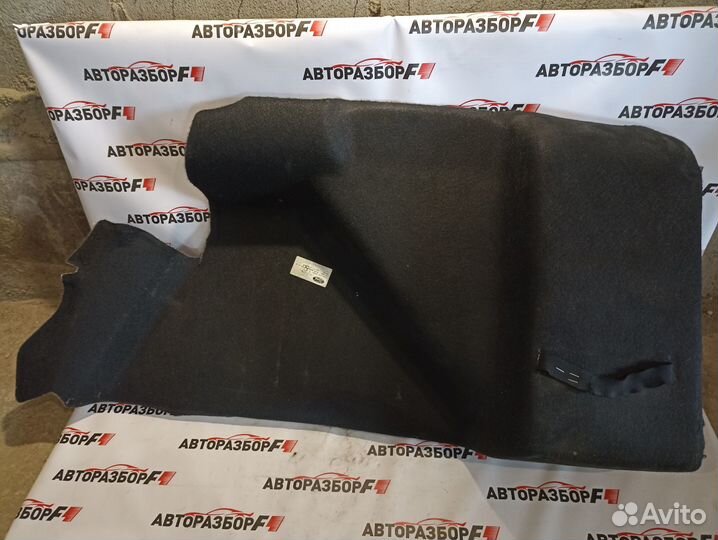 Ford Focus 2 Обшивка багажника левая Седан