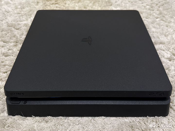 Sony PlayStation 4 Slim - 1 TB Black
