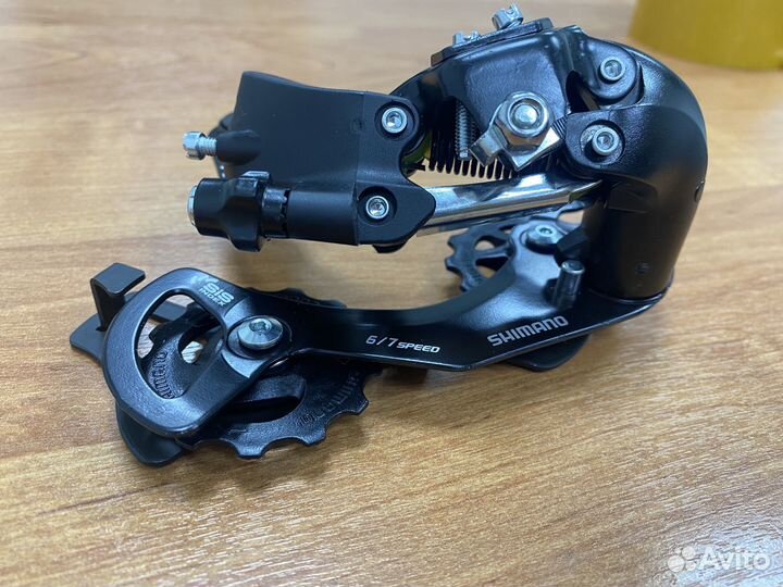 Задний переключатель скоростей