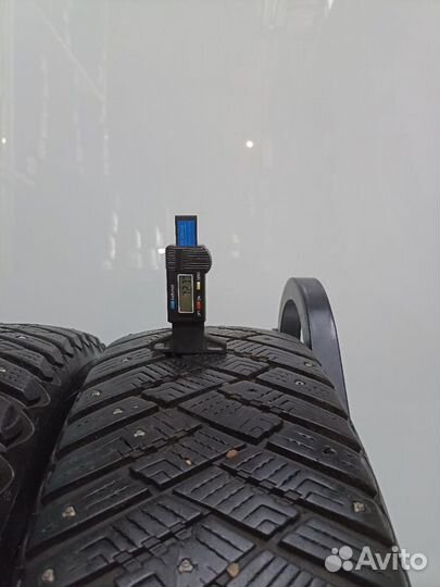 Goodyear Ultragrip Ice Arctic 215/65 R16