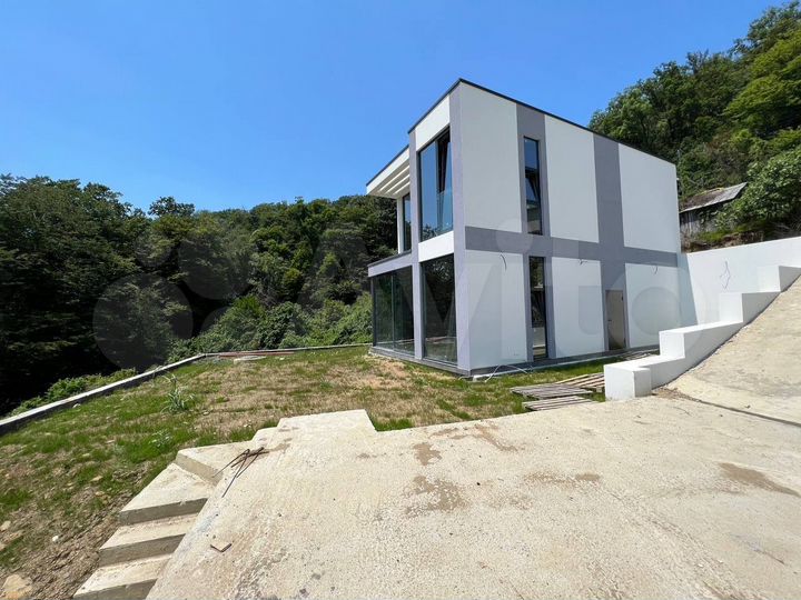 Дом 140 м² на участке 8 сот.