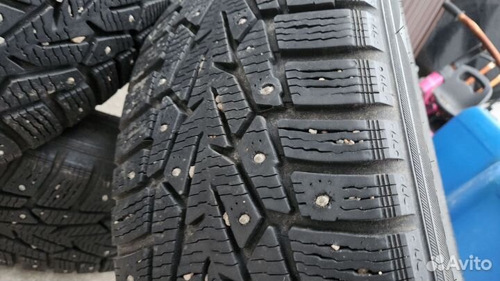Nokian Tyres Nordman 8 215/60 R17