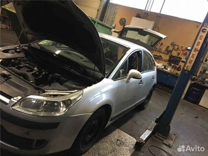Разбор на запчасти Citroen C4