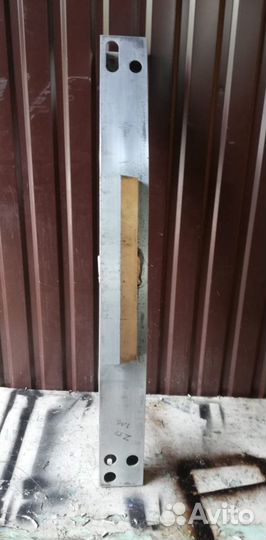 Усилитель заднего бампера на ниссан мурано z51