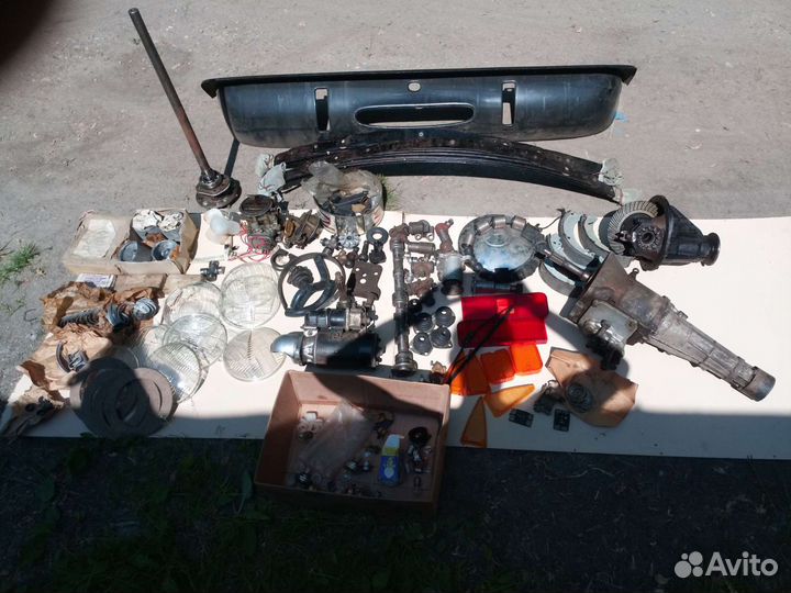 Запчасти для м 412