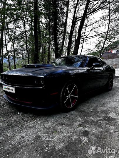 Dodge Challenger 6.1 AT, 2008, 88 589 км