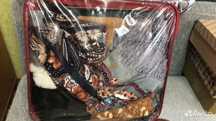 Шарфы, палантины, платки