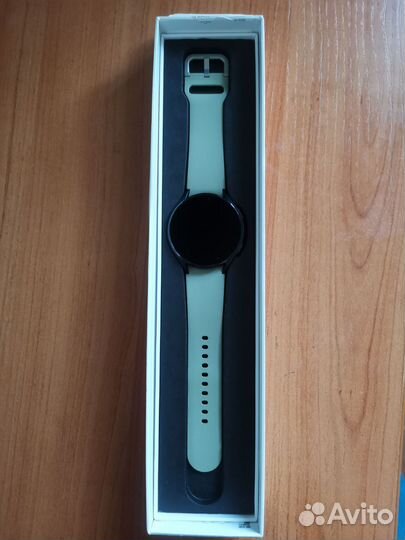 Samsung Galaxy Watch4 44mm