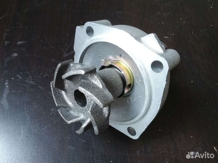 Водяная помпа bugatti для ваз 2101-2107