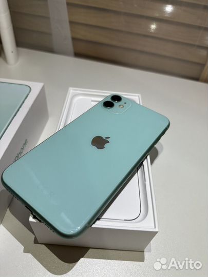 iPhone 11, 128 ГБ