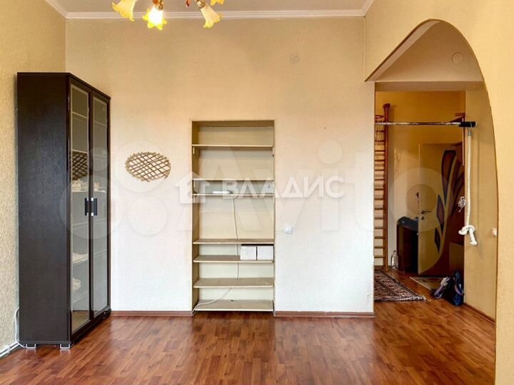 2-к. квартира, 64,5 м², 6/6 эт.