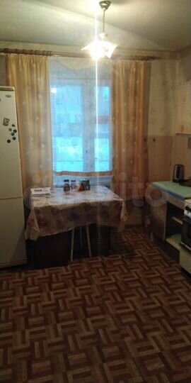 2-к. квартира, 54 м², 1/9 эт.