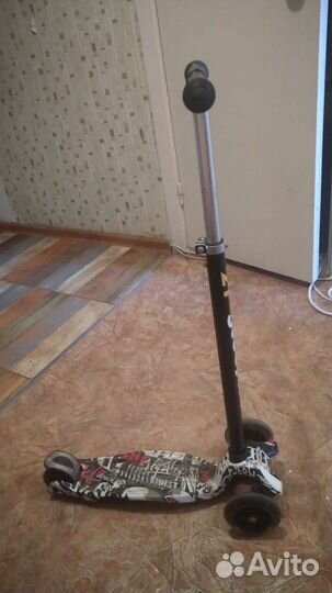 Самокат детский трехколесный светящиеся колеса