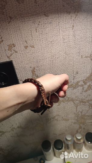 Кожаный браслет
