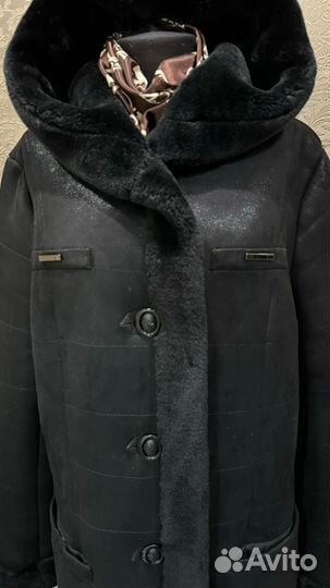 Дубленка женская с капюшоном
