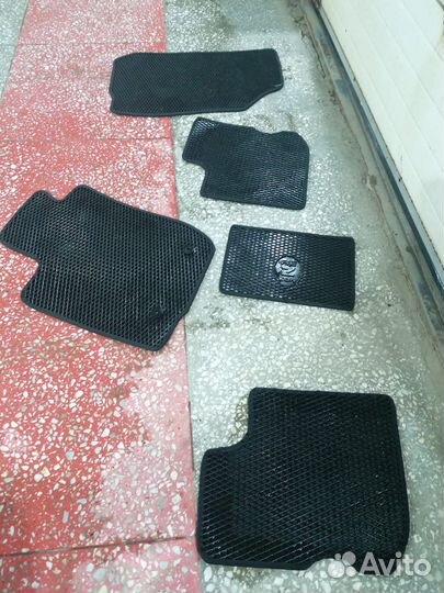 Автомобильные коврики